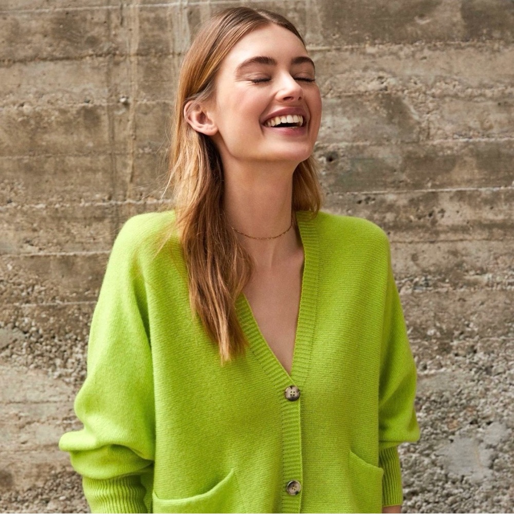 OUI Lime Green V-Neck Button Cardigan Sweater Cashmere Wool Blend